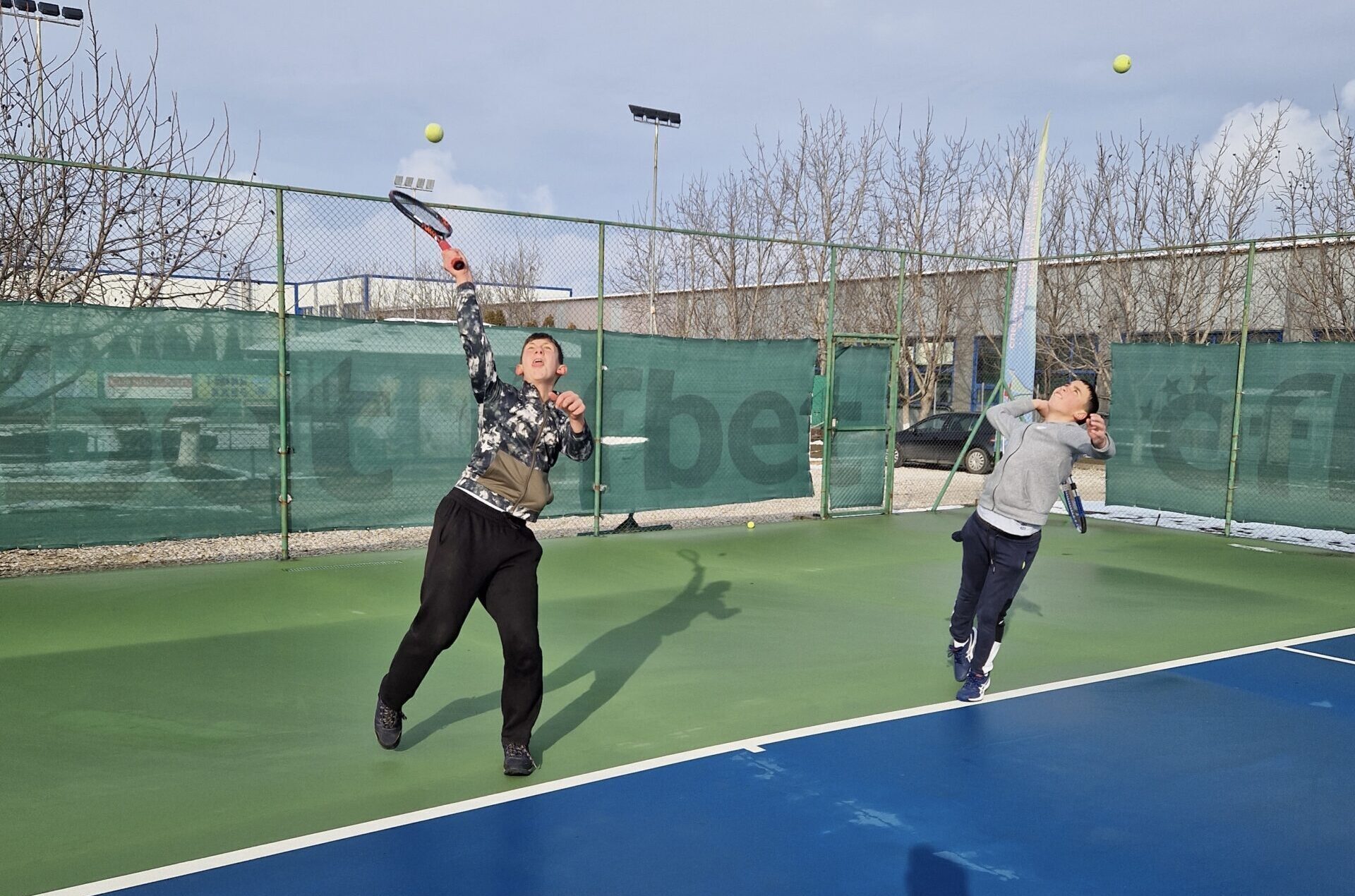 tenis-klub-detsa-servirat-gushterov